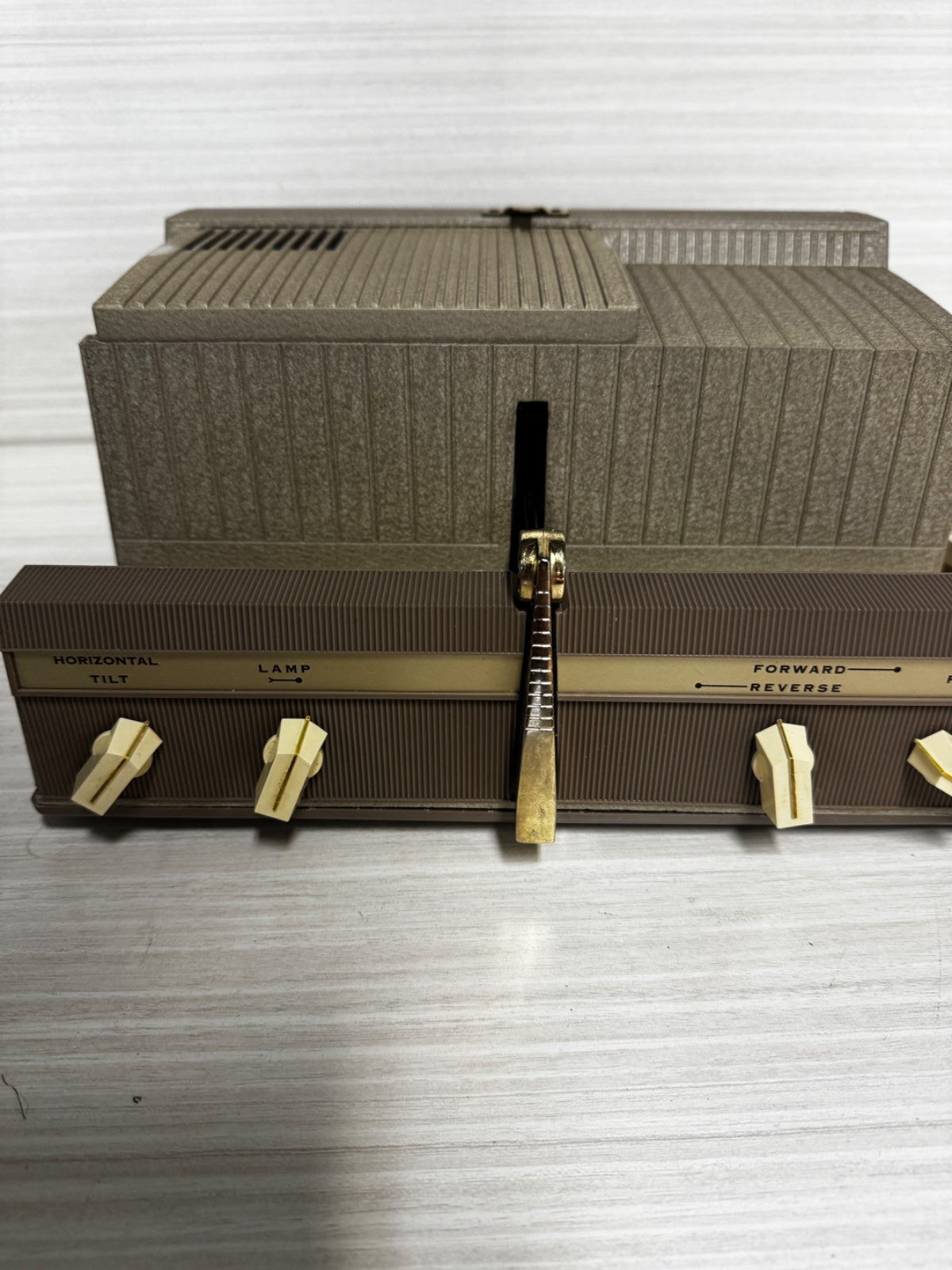 Sawyer's 500R Vintage Automatic Slide Projector with Remote