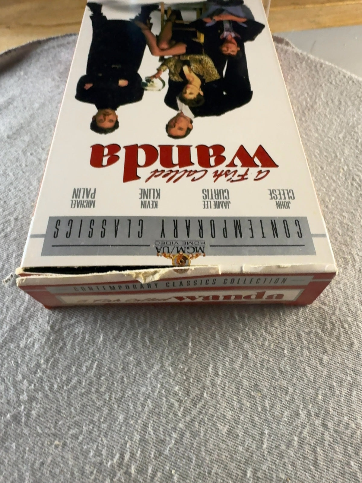 A Fish Called Wanda (VHS, 1988) Jamie Lee Curtis MGM/UA Home Video Very Good