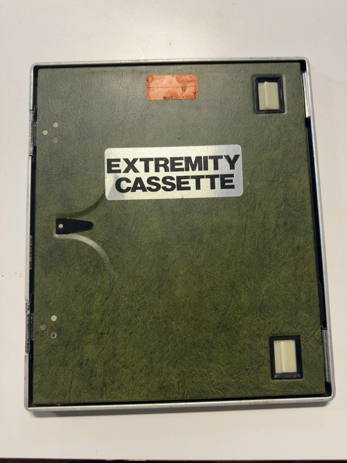 DuPont Cronex Extremity X-Ray Film Cassette with Intensifying Screens 11" x 13"