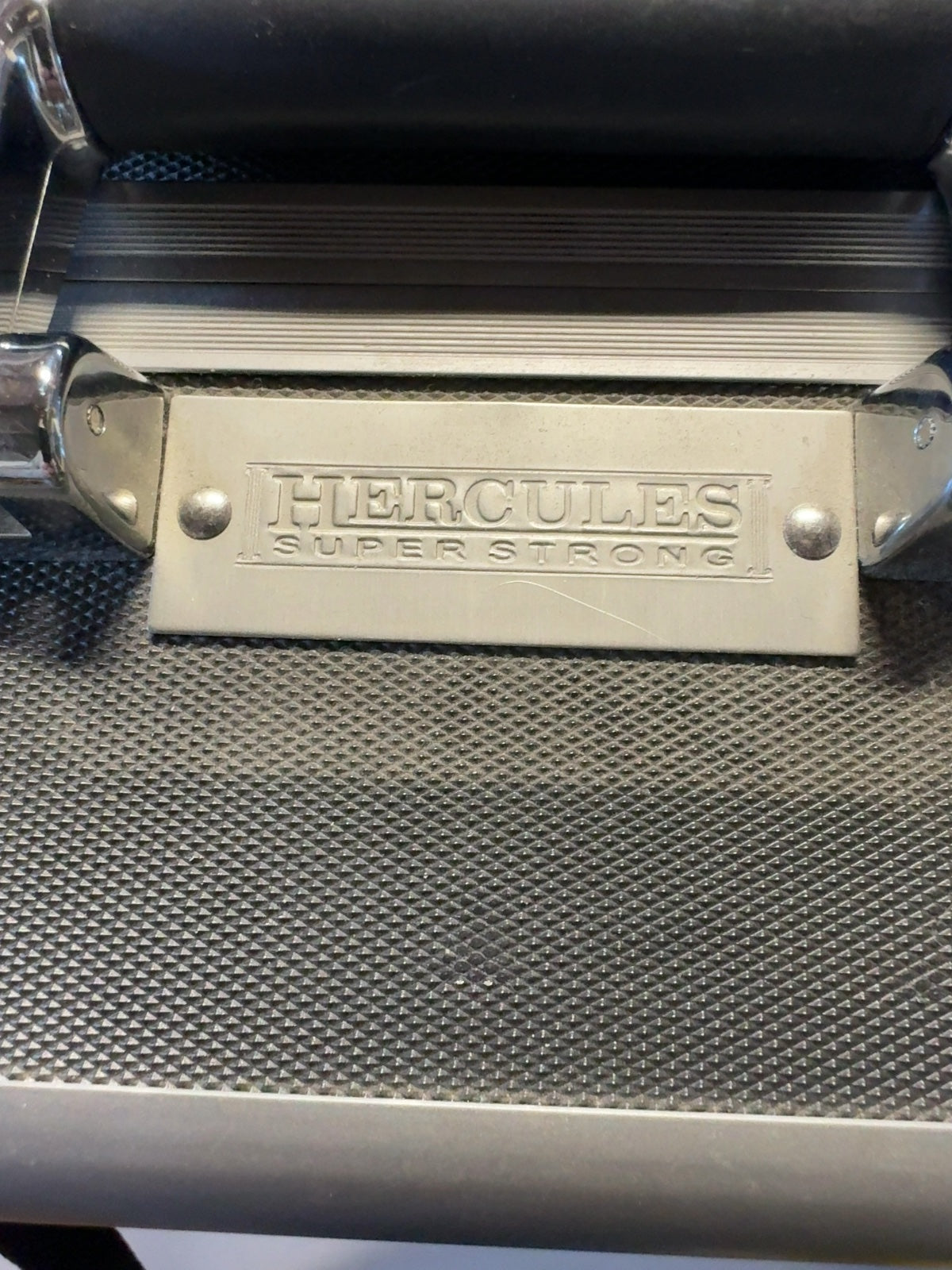 Hercules Super Strong Aluminum Hard Camera Case with Adjustable Dividers 18x13x6.5