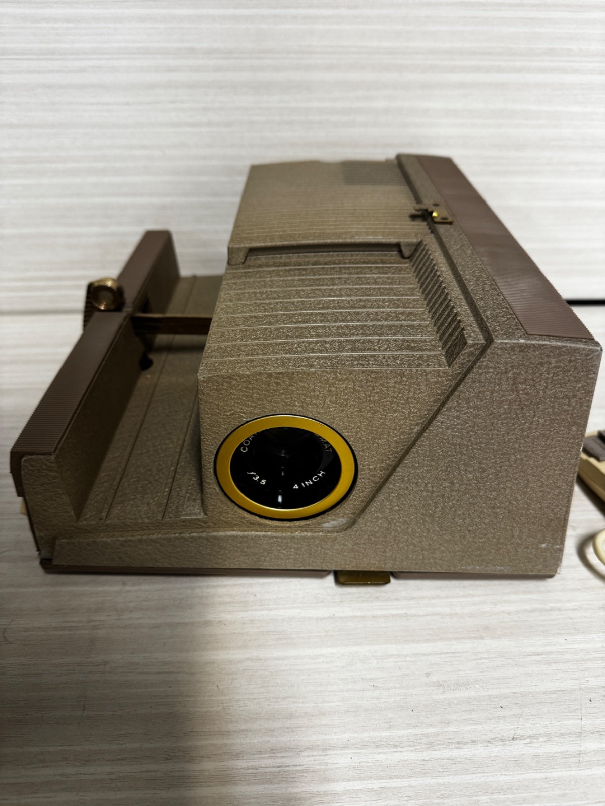 Sawyer's 500R Vintage Automatic Slide Projector with Remote