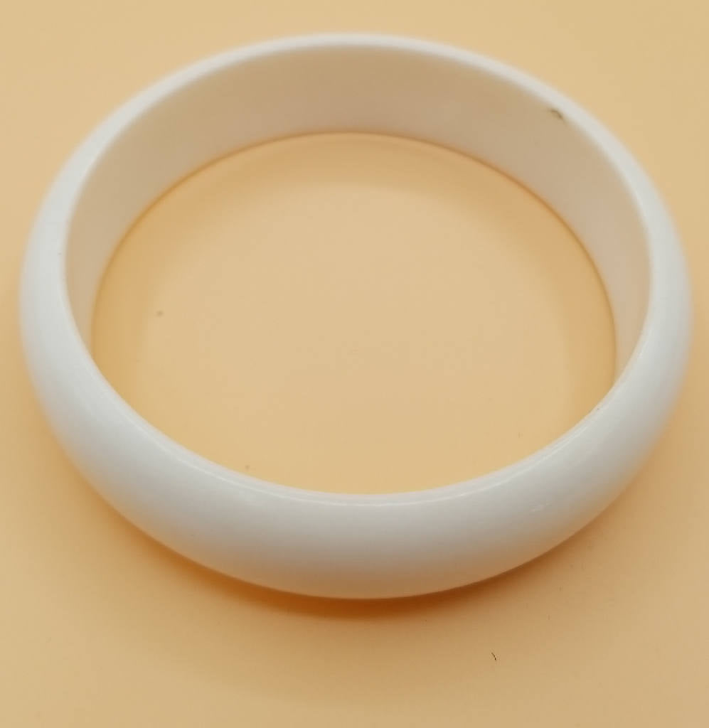 Stunning White Classic Lucite Bangle Bracelet