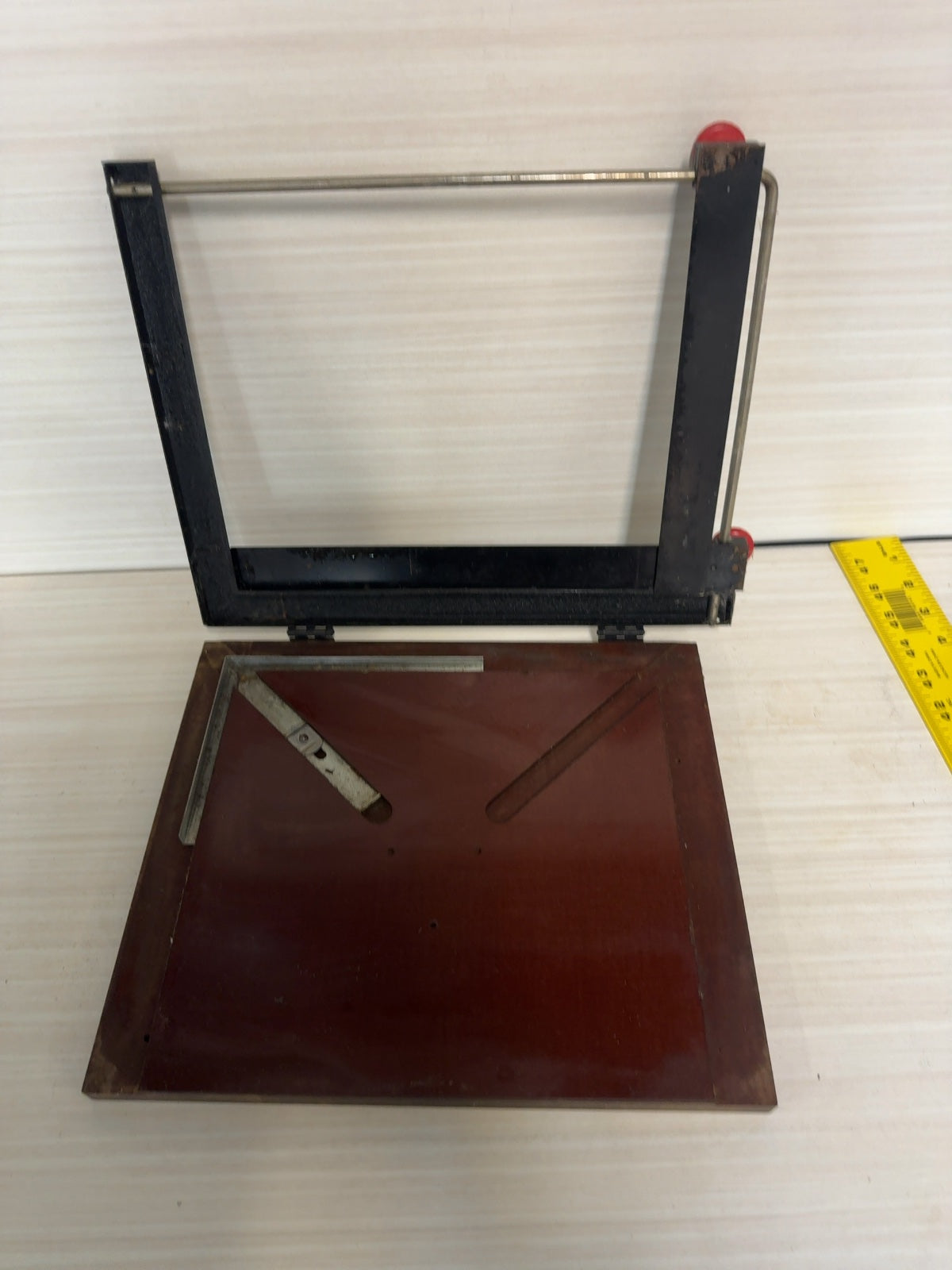 Vintage Darkroom Enlarging Printing Easel with Adjustable Border Guides