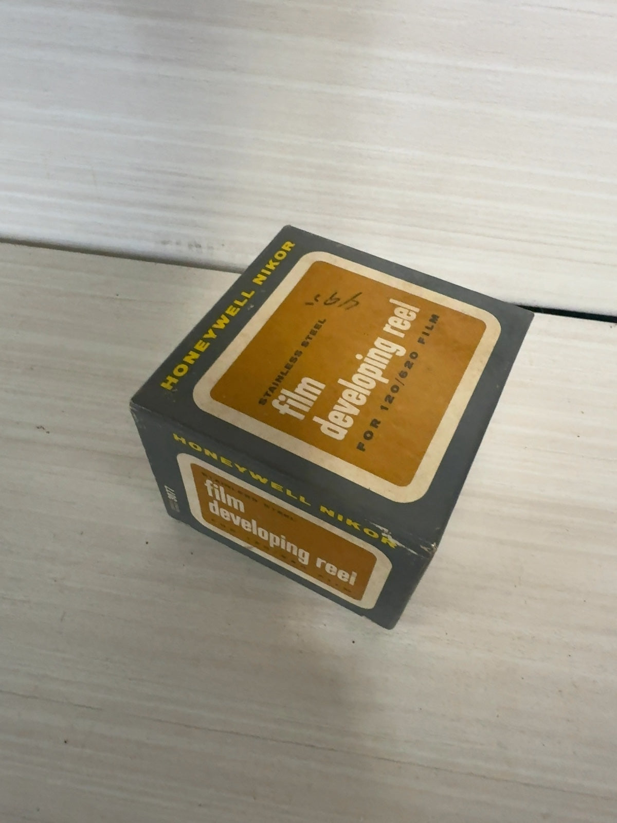 Honeywell Nikor Stainless Steel Film Developing Reel for 120/620 Film in Box