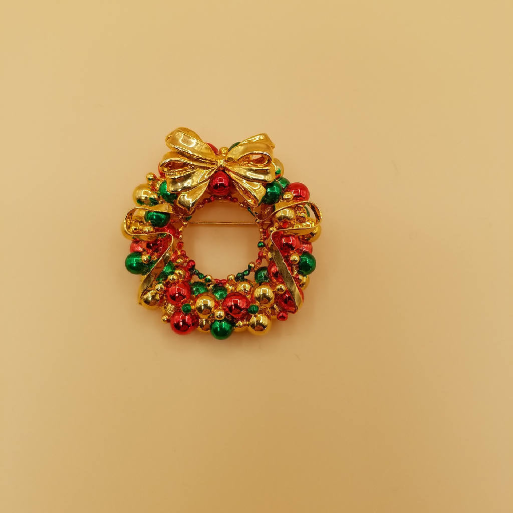Stunning Festive Wreath Christmas Brooch with Multicolor Beads and Bow