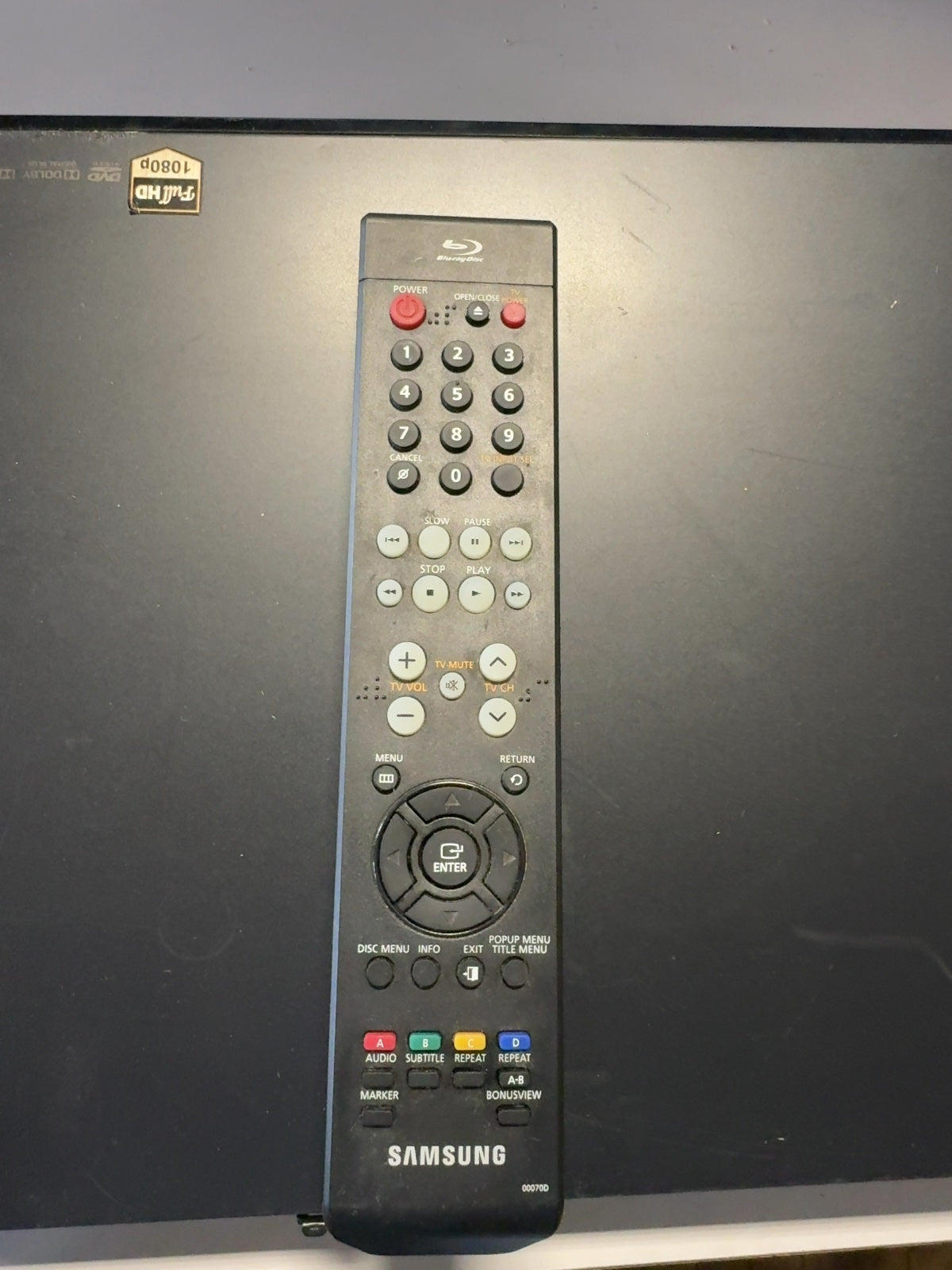 Samsung BD-P2550 Blu-ray Disc Player 1080p with Remote - Tested Working