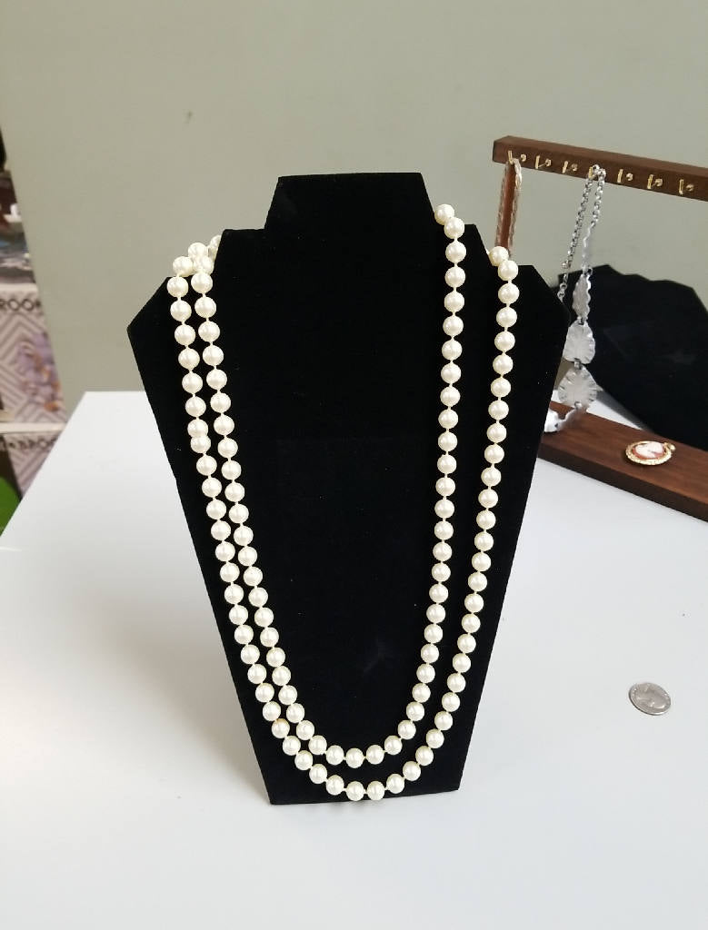 Stunning Vintage Faux Pearl Necklace Long Strand Elegant Classic