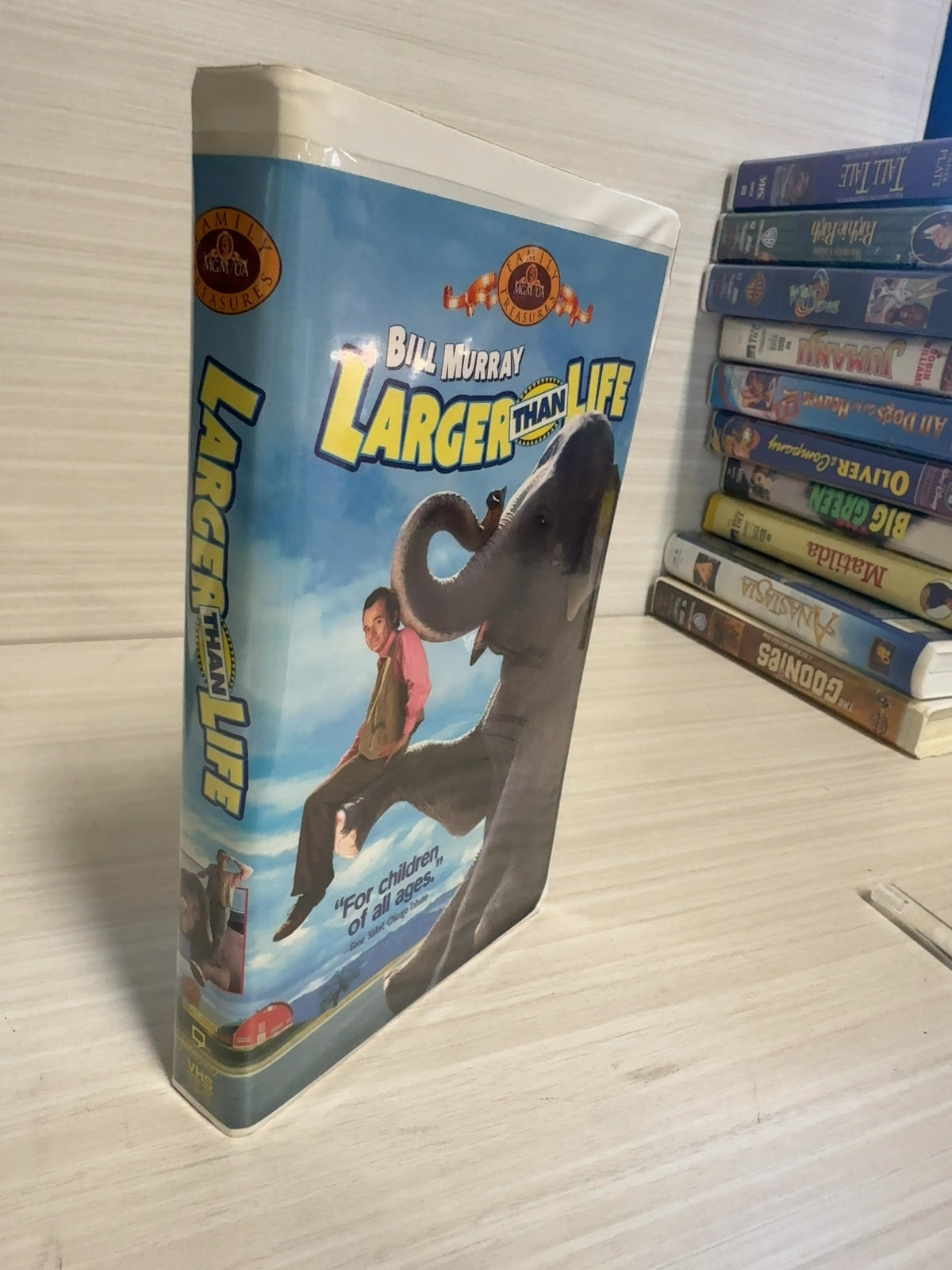 Larger Than Life (VHS, 1996) Bill Murray Warner Home Video Acceptable