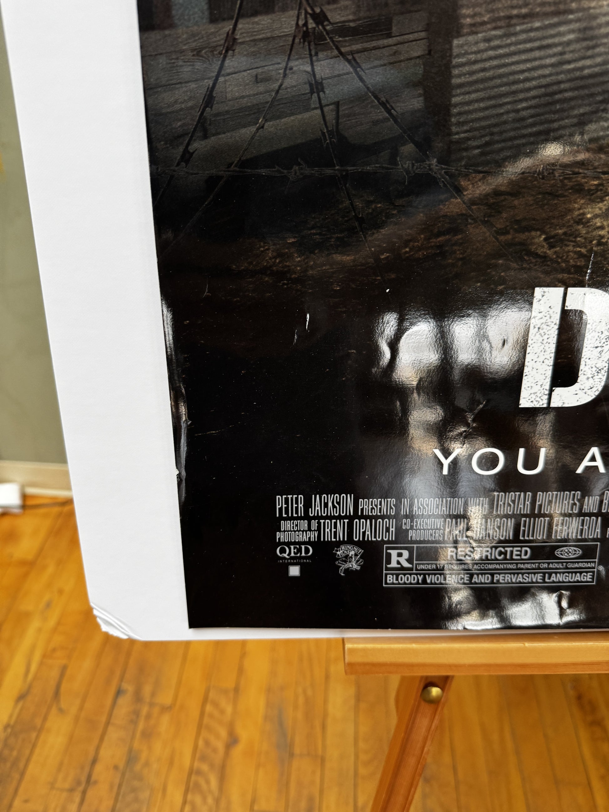 District 9 (2009) original movie poster - detail