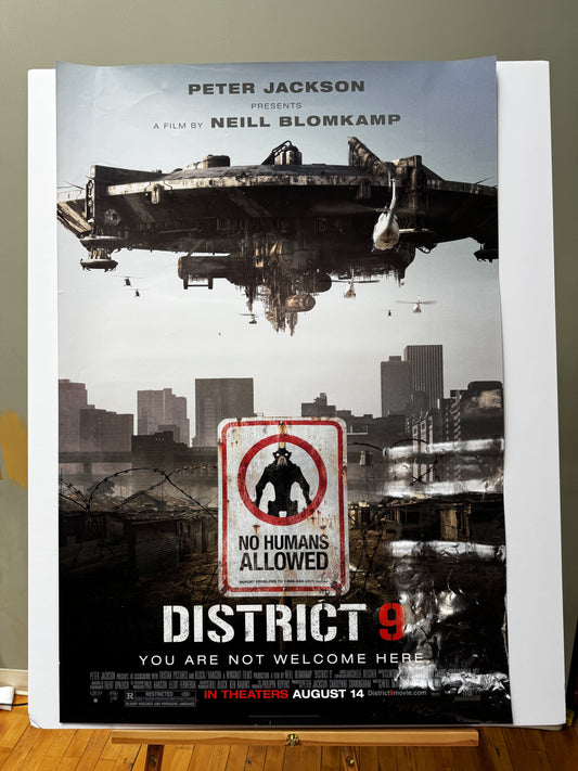 District 9 (2009) original movie poster - front
