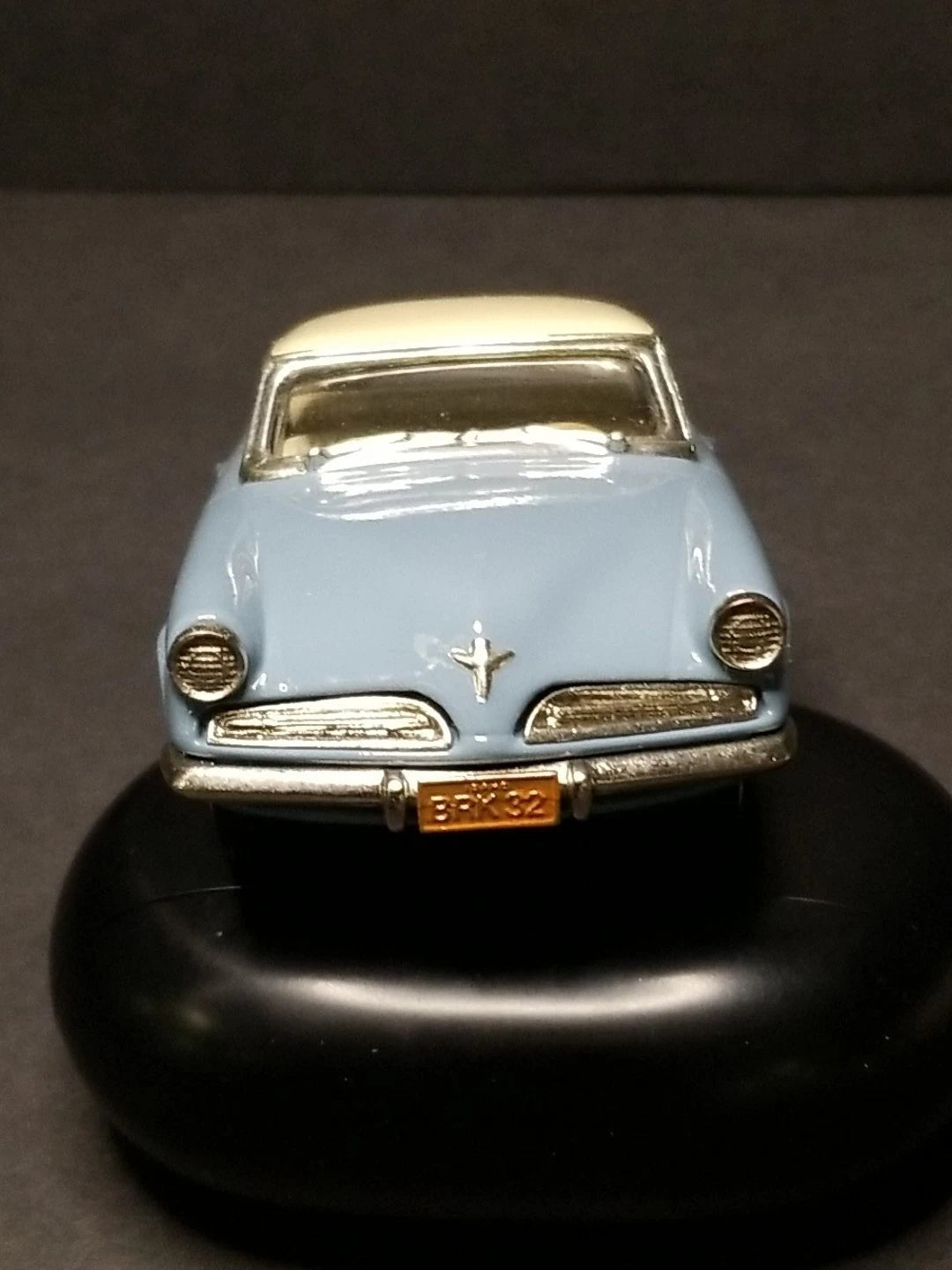 Brooklin Models 1953 Studebaker Starliner — 1:43 Diecast (BRK32a, Two-Tone)