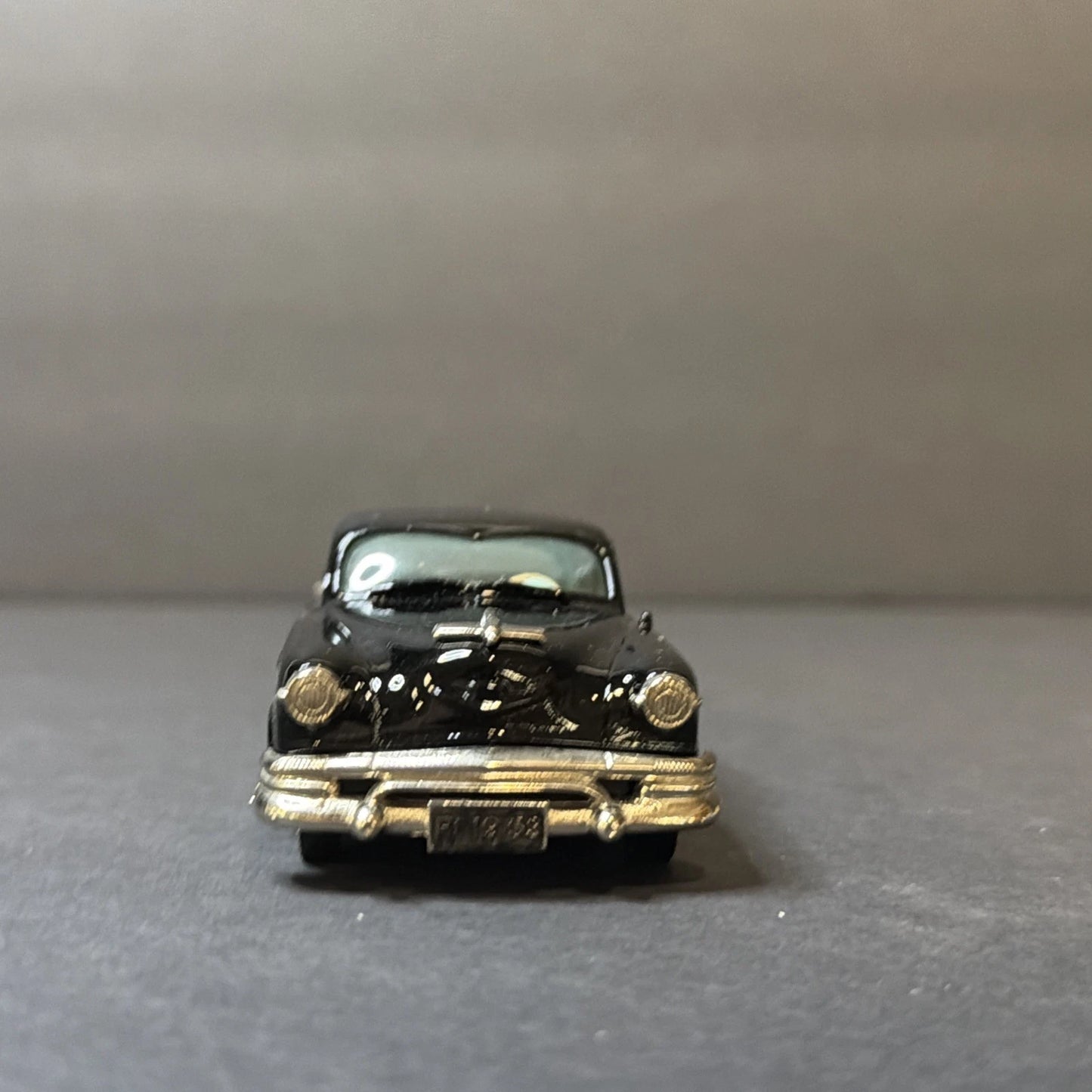 Brooklin Models 1953 Kaiser Manhattan "Rotterdam" Deluxe — 1:43 Diecast (BRK 29x, Ltd 1 of 500)