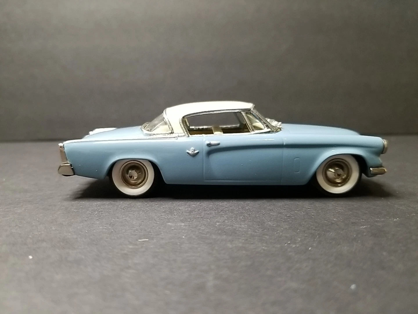Brooklin Models 1953 Studebaker Starliner — 1:43 Diecast (BRK32a, Two-Tone)
