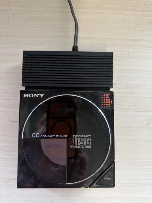 Sony D-5A Discman & AC-D50 Power Dock Station (Japan, 1984)
