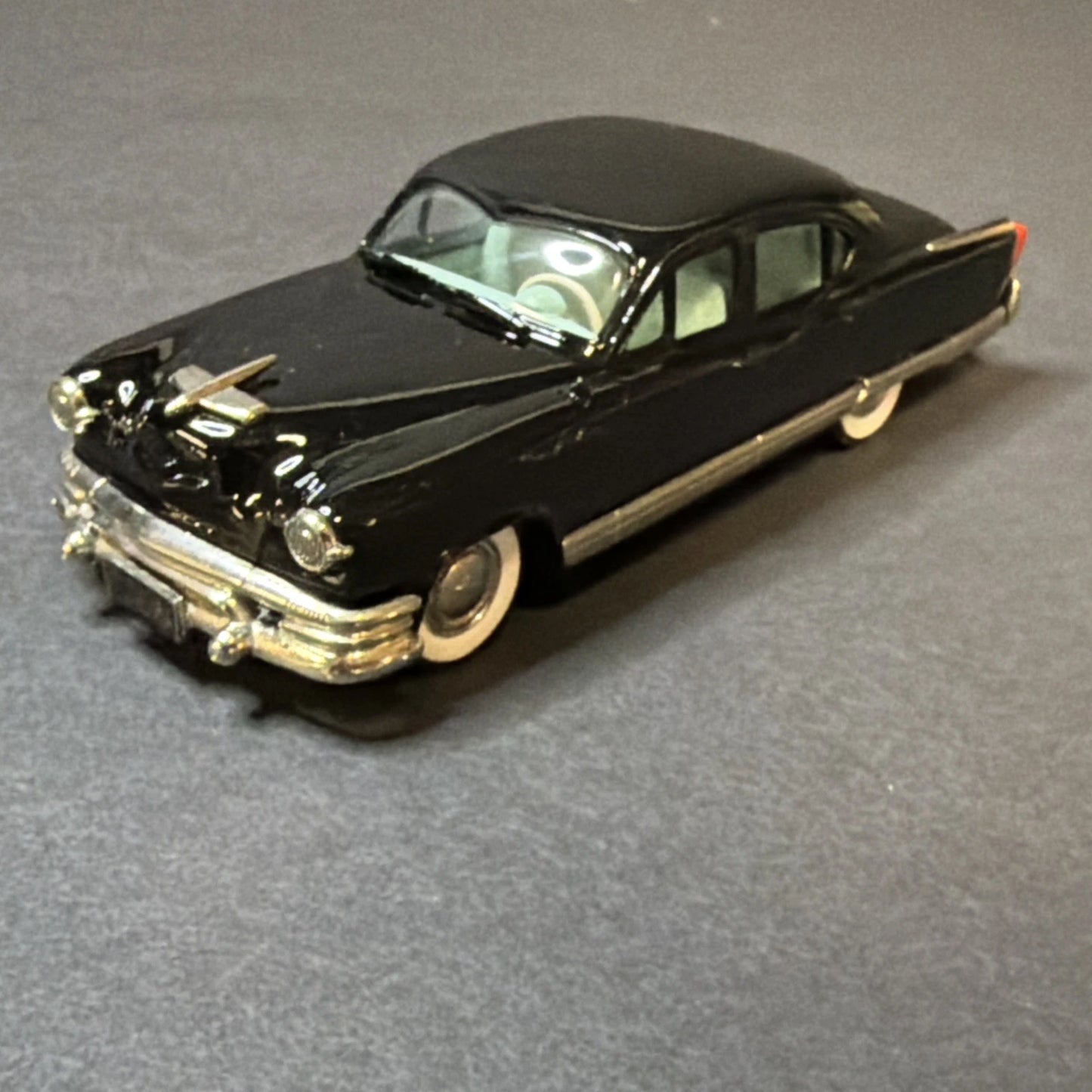Brooklin Models 1953 Kaiser Manhattan "Rotterdam" Deluxe — 1:43 Diecast (BRK 29x, Ltd 1 of 500)