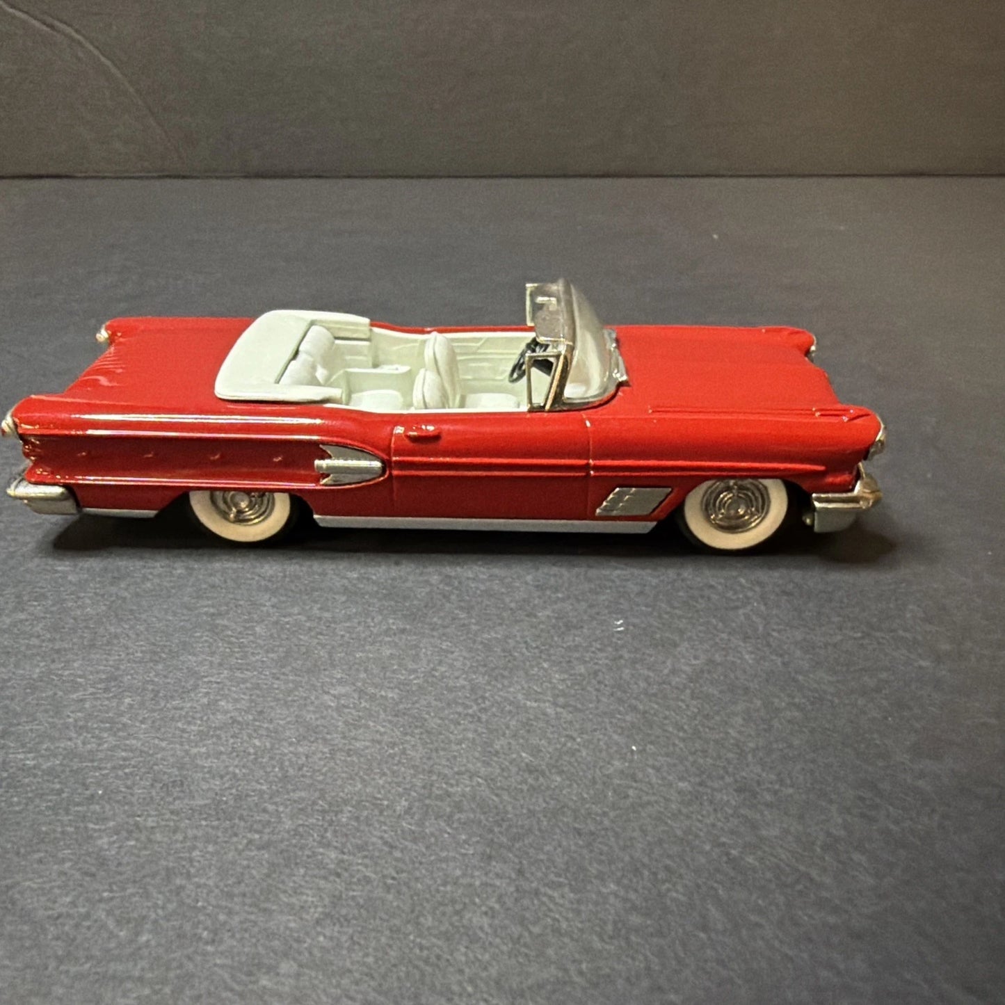 Brooklin Models 1958 Pontiac Bonneville — 1:43 Diecast (BRK 25X, Pacific Toy Show Edition, Boxed)