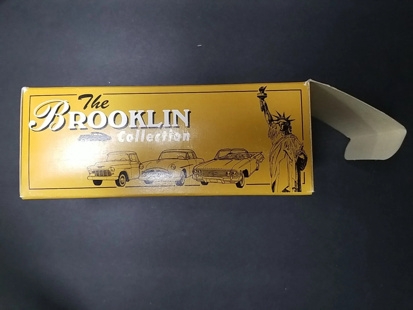 Brooklin Models 1953 Studebaker Starliner — 1:43 Diecast (BRK32a, Two-Tone)