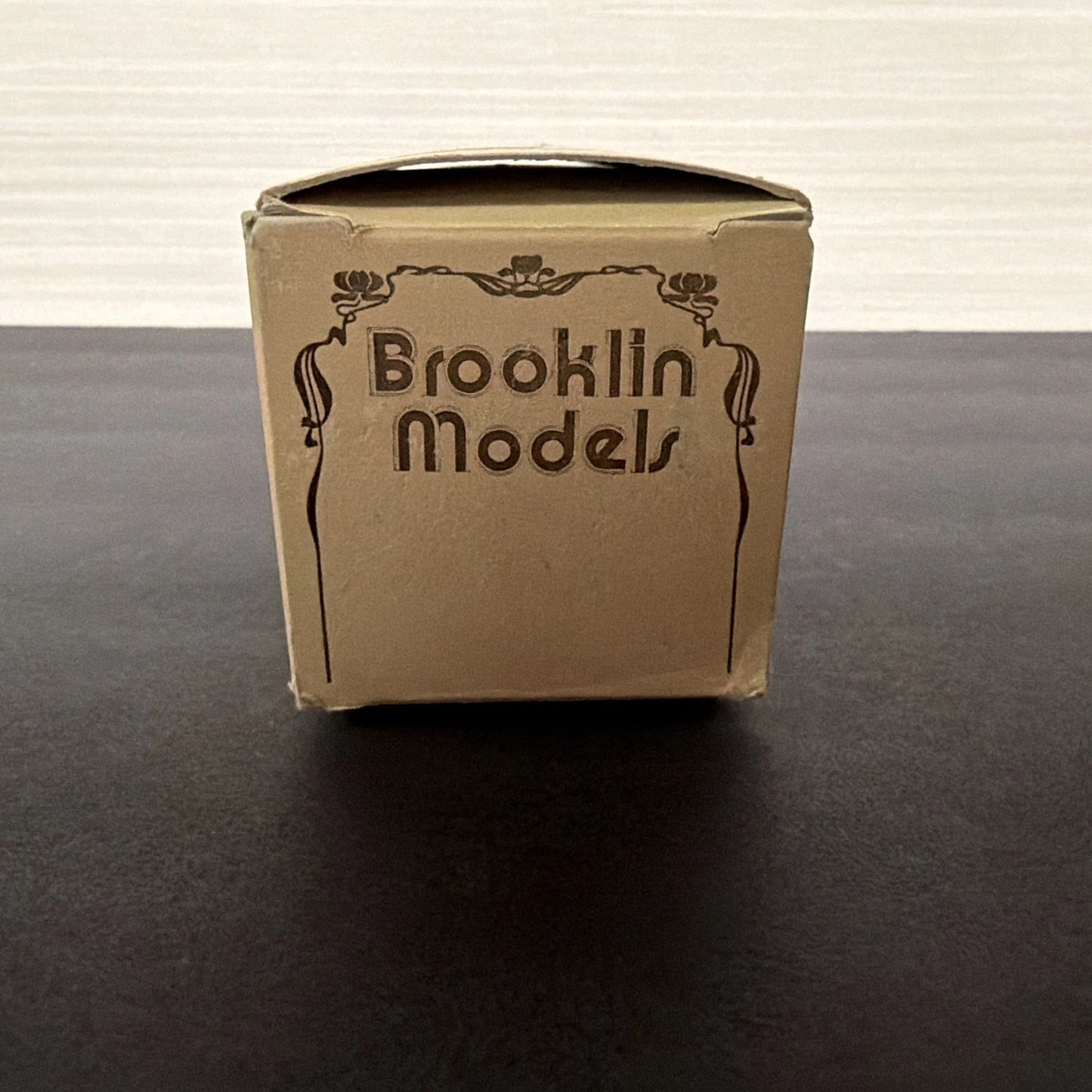 Brooklin Models 1953 Kaiser Manhattan Taxi — 1:43 Diecast (BRK 29X, Boxed)