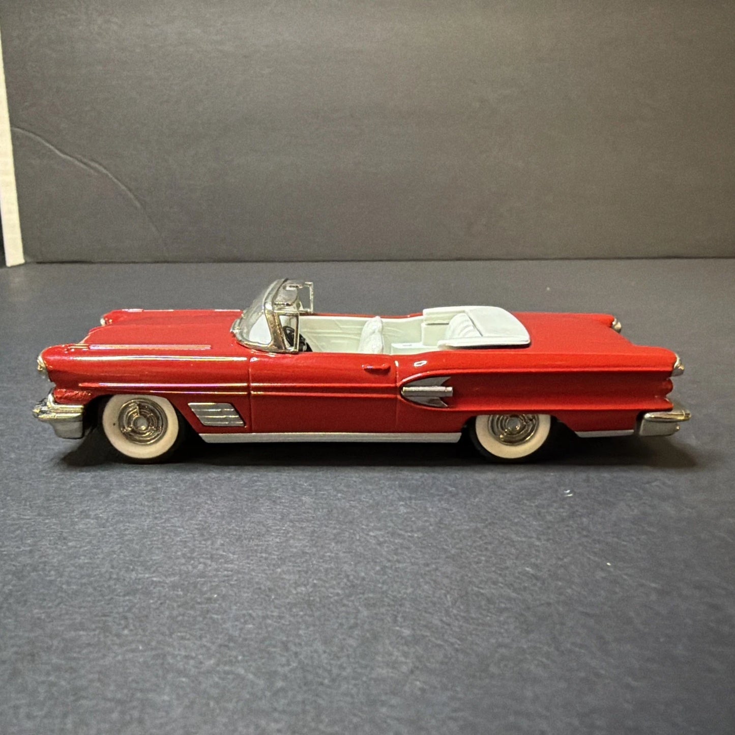 Brooklin Models 1958 Pontiac Bonneville — 1:43 Diecast (BRK 25X, Pacific Toy Show Edition, Boxed)