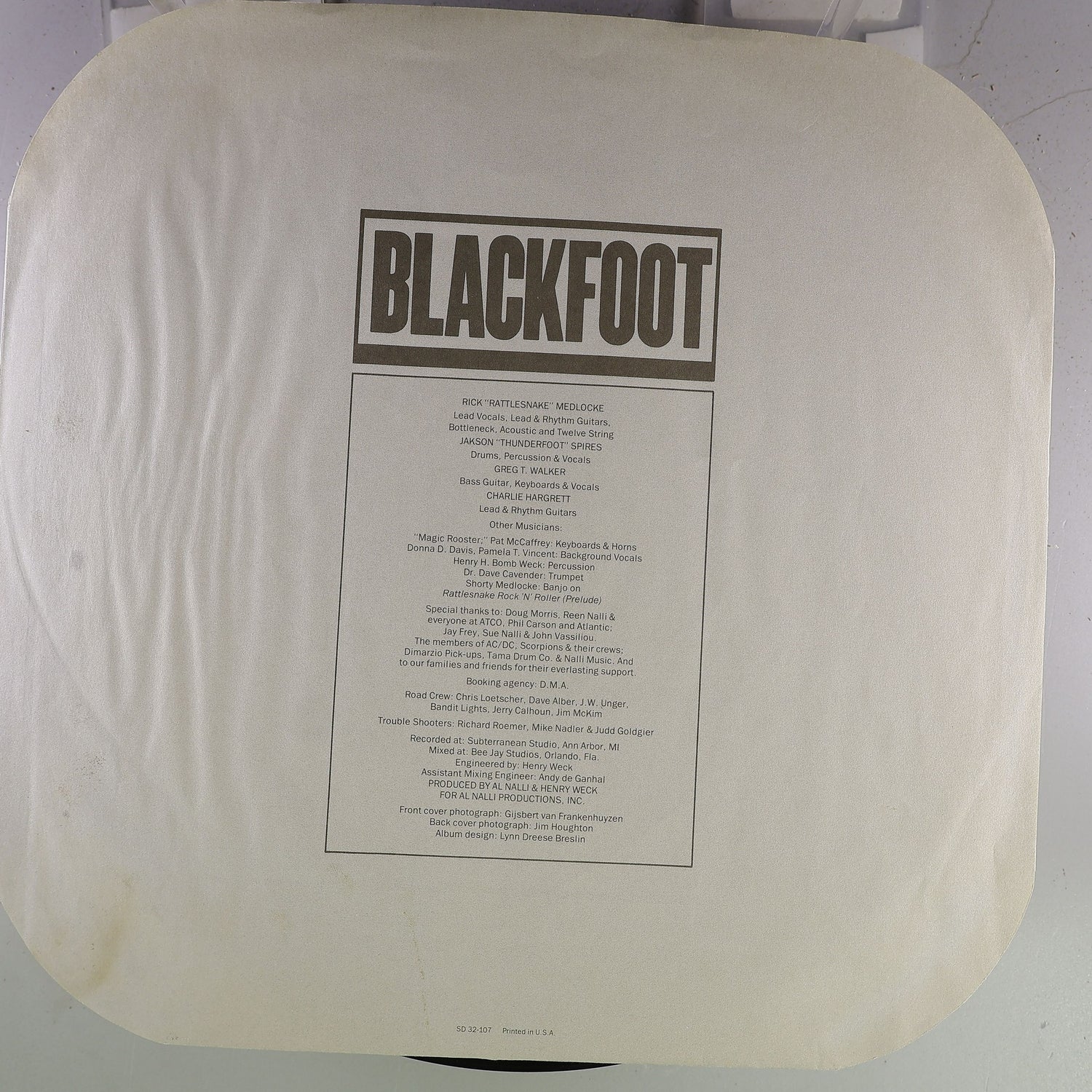 Inner Sleeve Back [inner_sleeve_back]