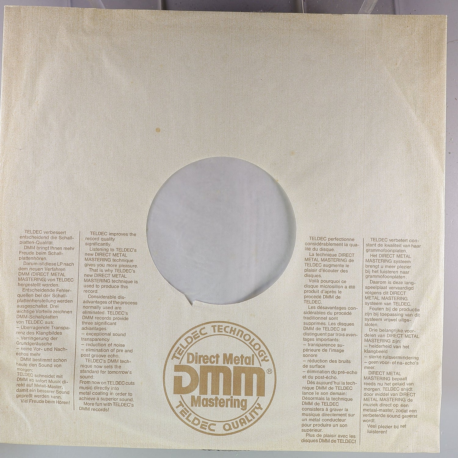 Inner Sleeve Front [inner_sleeve_front]
