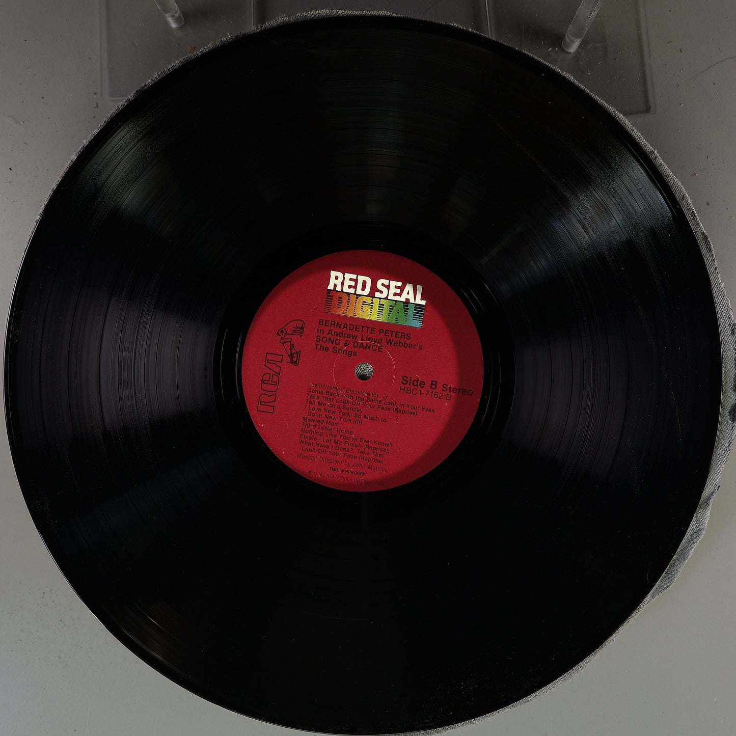 Side B Disc [record_b]
