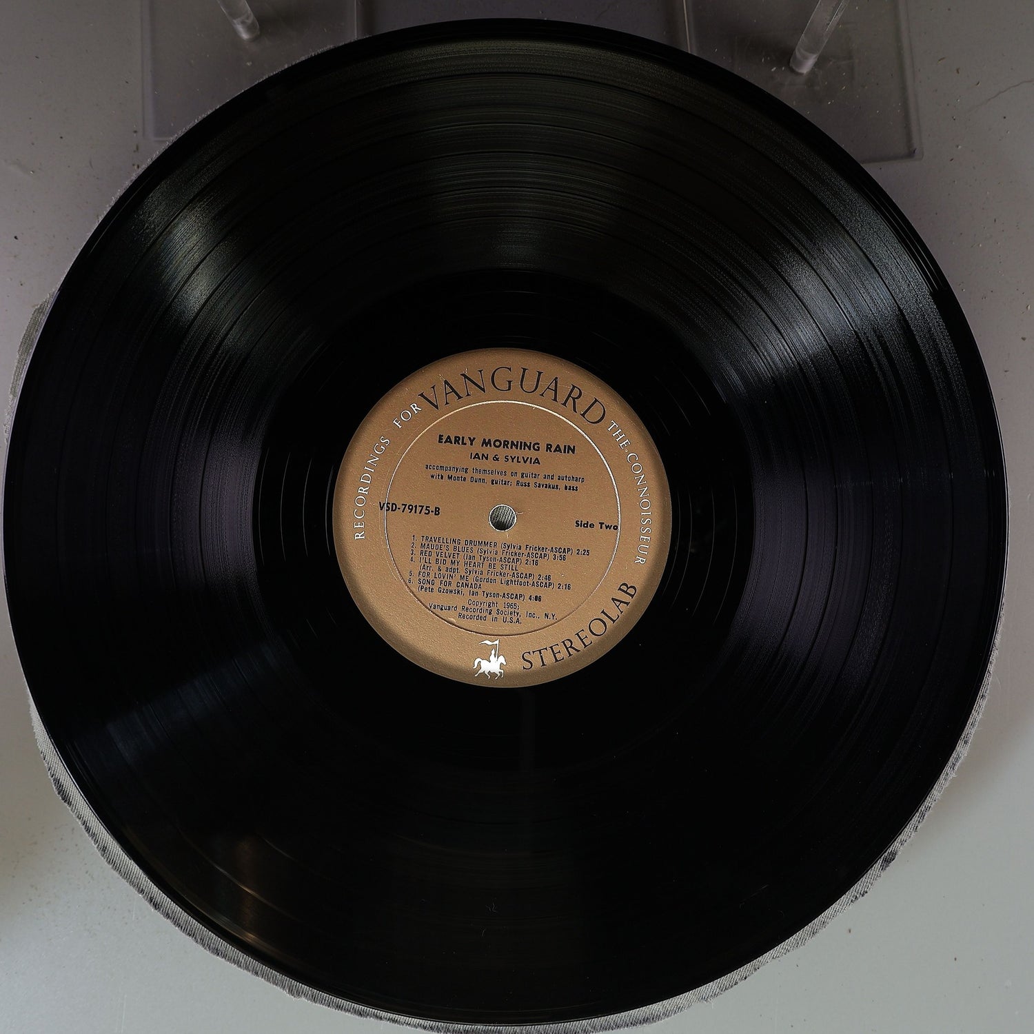 Side B Disc [record_b]